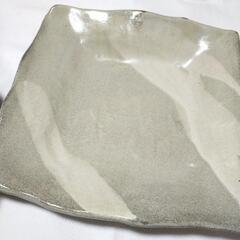 白釉うのふ 盛皿 2枚セット の画像