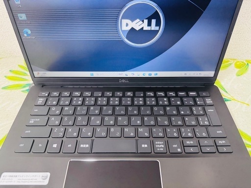 Dell Latitude 3301 第8世代 Core i3 8145U