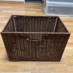 ラタンカゴ