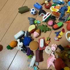 消しゴムの画像