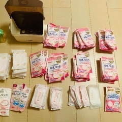 【お取引中】【女性限定】母乳パッド182枚 哺乳瓶消毒ケース　哺乳瓶