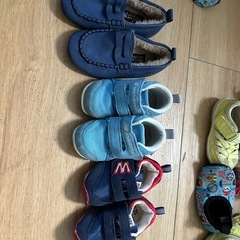 スニーカーの画像