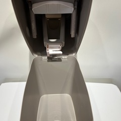 アップリカ　ニオイポイ　消臭オムツ用ゴミ箱の画像