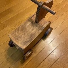 乗って遊べる犬のおもちゃ箱　オークヴィレッジ　korobox 