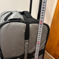 キャリーバッグ　outdoorの画像
