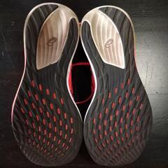 アシックス　マジックスピード　25.5cmの画像