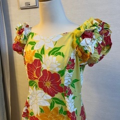 ハワイアンワンピース　アロハドレス　美品の画像