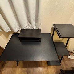 テーブル