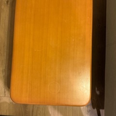 テーブル