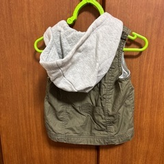 baby GAP 80センチ　ベストの画像