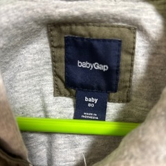 baby GAP 80センチ　ベストの画像