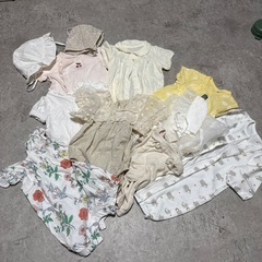 ベビー服など１０点　新生児〜60の画像