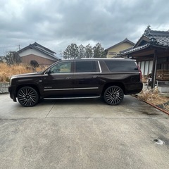 GMCユーコンXLデナリ ユーコンロング アメ車の画像