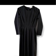 新品　ワンピース M 黒 長袖 フォーマル セレモニー クルーネック 冠婚葬祭の画像