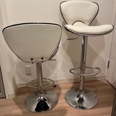 カウンターチェアの画像