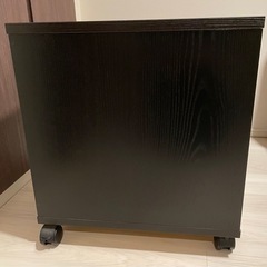 IKEA キャスター付き収納
の画像