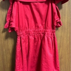 【値下げしました】【美品】べべ　オフショルワンピース　130センチの画像