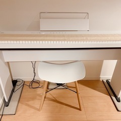 CASIO 電子ピアノ PX-S1100WE Priviaの画像