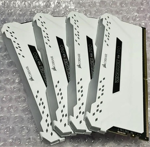 コルセア DDR4 32gb