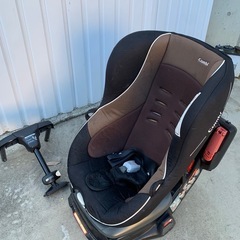 　取引中　
combi コンビ　ゼウスターン