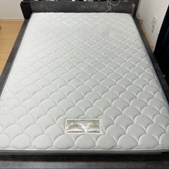 ダブルサイズ　マットレス　良品の画像