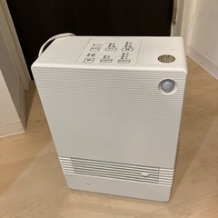 加湿器付きヒーター
