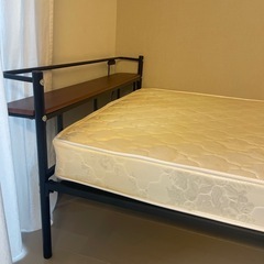 セミダブルベッド＋マットレスの画像