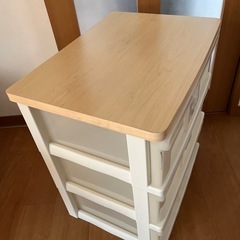 天板付３段ケース　アイリスオーヤマの画像