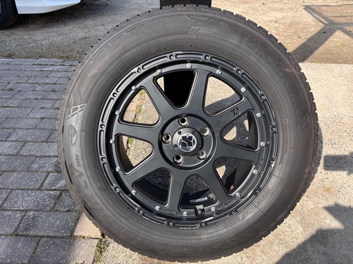 XTREME-J 114.3 225/65 R17 ヨコハマ バリ山4本セット