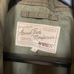 ミニタリージャケット（AVIREX M65）の画像