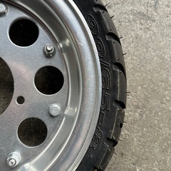 モンキーシャリーバイク流用タイヤホイールの画像