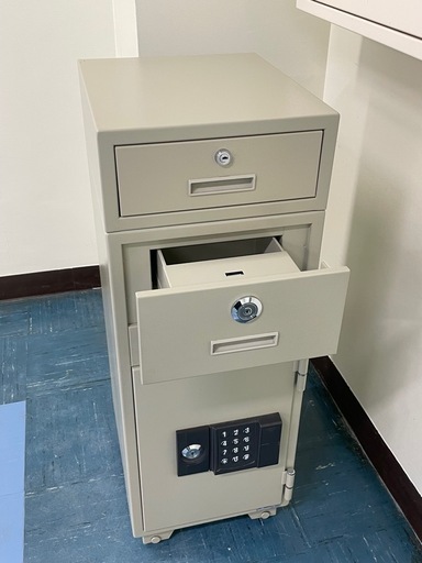 投入式ダイヤル金庫