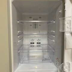 【無料】冷蔵庫　三菱電機　1人用の画像
