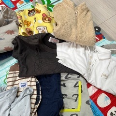 子ども服　の画像