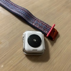 Apple Watch SEの画像