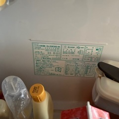 SHARP冷蔵庫の画像