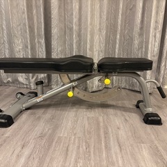 取引中。筋トレ器具「TUFFSTUFF DXマルチパーパスベンチ」の画像