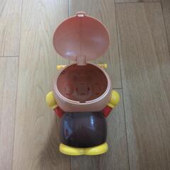 アンパンマン　おやつケースの画像