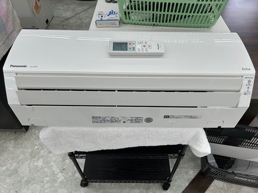 【取り付け工事不可•室外機付き】Panasonic ルームエアコン　CS-J221D 2021年製