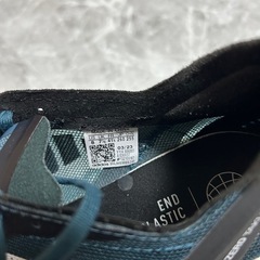 adidas タクミセン9の画像