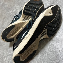 adidas タクミセン9の画像