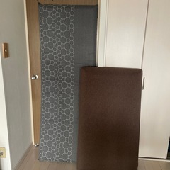 低反発長座布団の画像