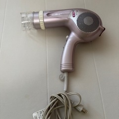 ヘアドライヤー