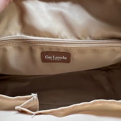 ☆Guy Laroche ギラロッシュ　ベージュ　ハンドバッグの画像