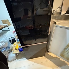 シャープ　2018年製　冷蔵庫の画像