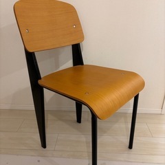 スタンダードチェア一脚