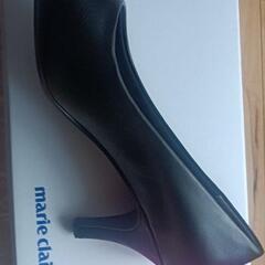 新品パンプスの画像