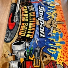 2018年　
スナップオン　大判　タオル　長さ150cm