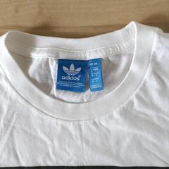 美品★adidas　Tシャツの画像