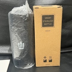 新品！非売品！新型クラウン スマートステンレスボトルなどグッズの画像